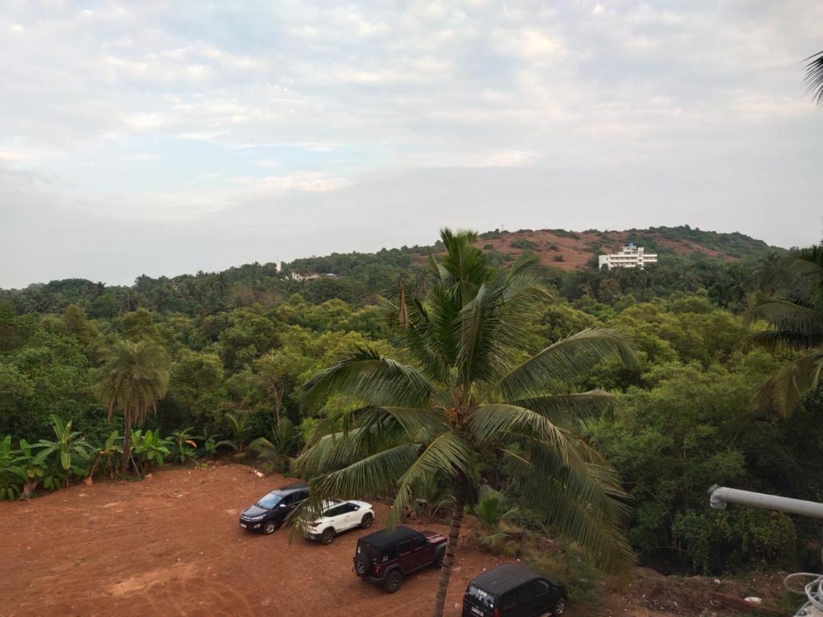 Mandrem Retreat Beach Resort Goa Velha Exterior foto