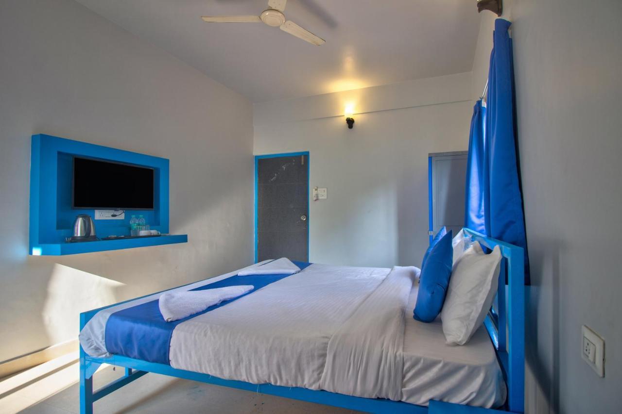 Mandrem Retreat Beach Resort Goa Velha Exterior foto